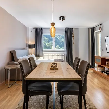 Apartmán Iconic - A Pie De Pistas En 1 Minuto - Terraza Con Vistas Al Valle - Parking Gratis L By Bonesvacances Arinsal